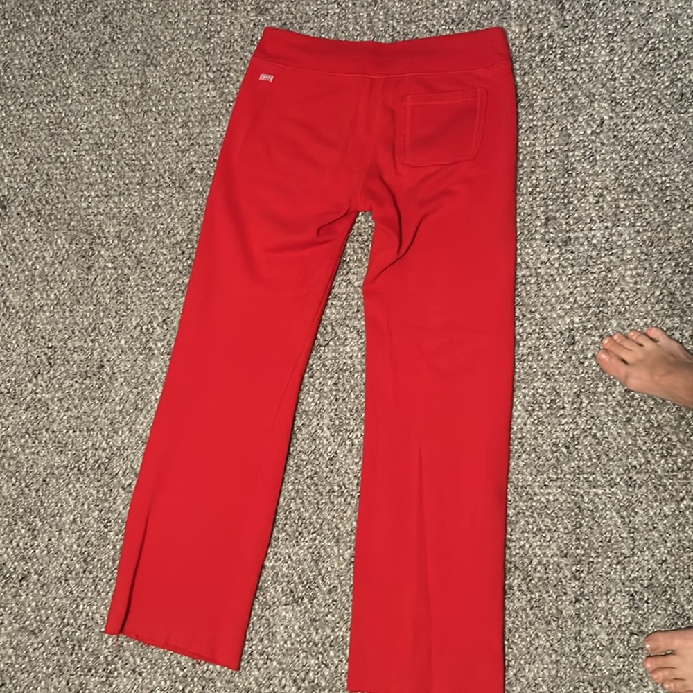 Red Soffe seat pants barely worn - Picture 3 of 3
